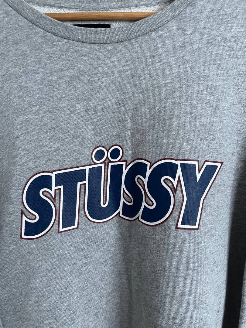 STÜSSY グレー 長袖 トレーナー　XL