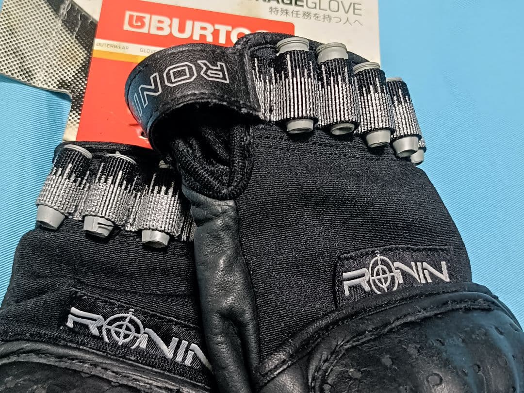 未使用】BURTON RONIN Espionage Glove 弾丸 M - メルカリ