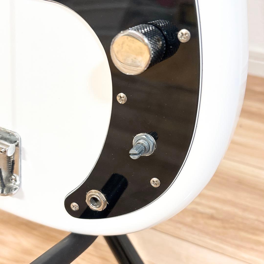 ✨激安価格✨ Squier by Fender プレシジョンベース 訳あり