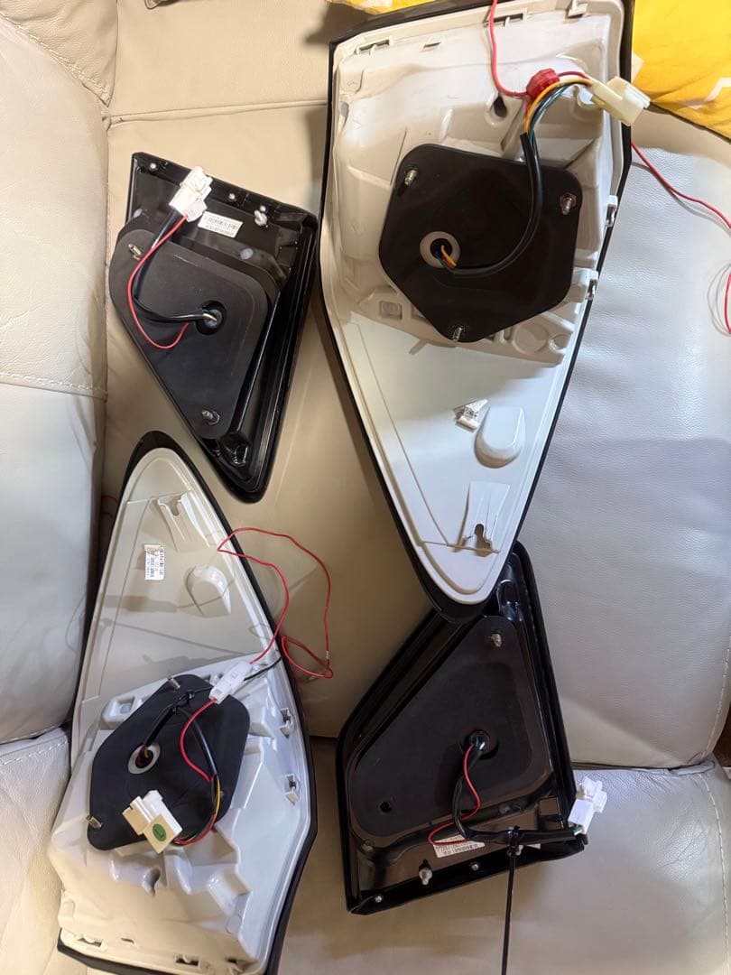 クラウン　200系　ファブレステールランプ