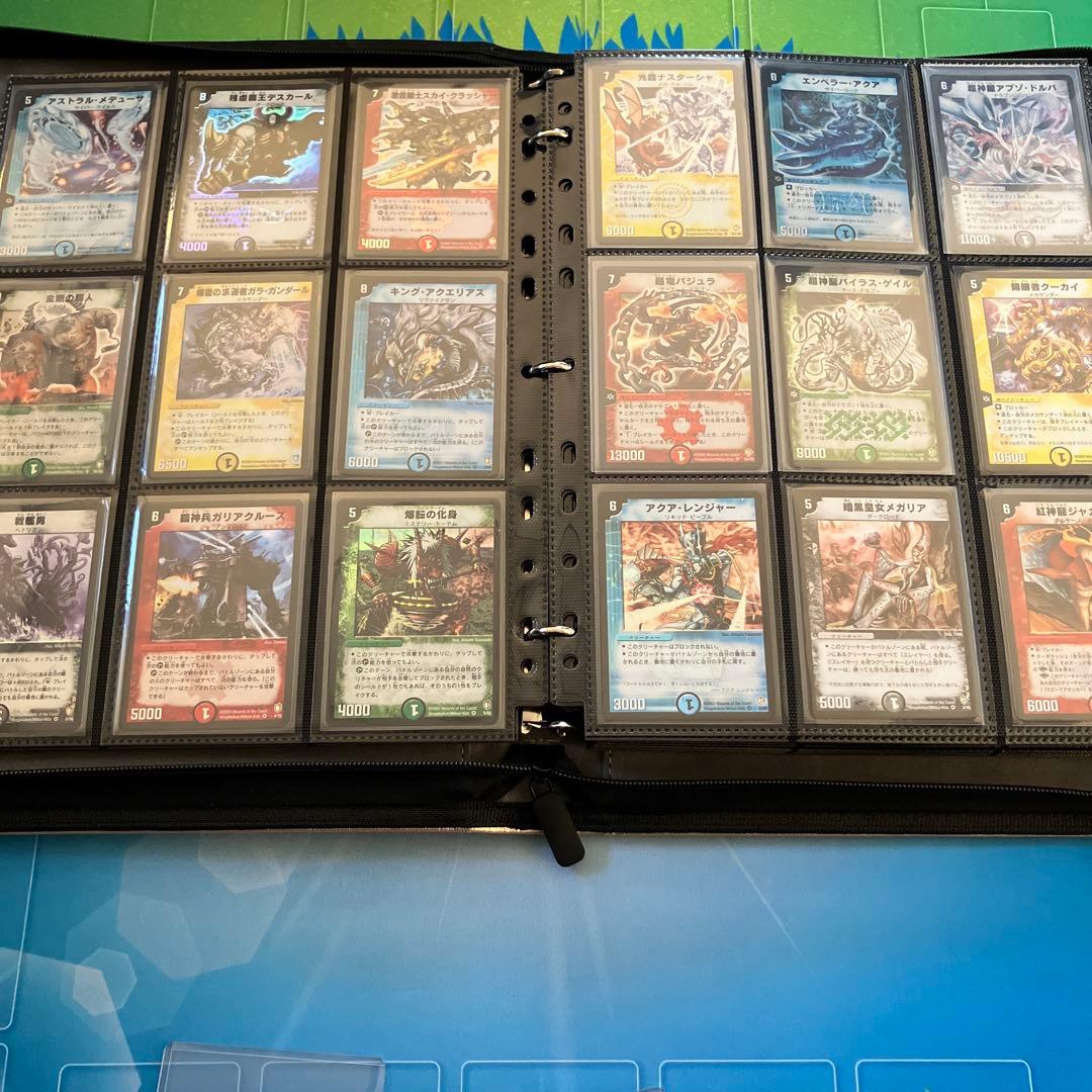 デュエルマスターズ　dm1〜dm28までのsr.vrコンプリートファイル