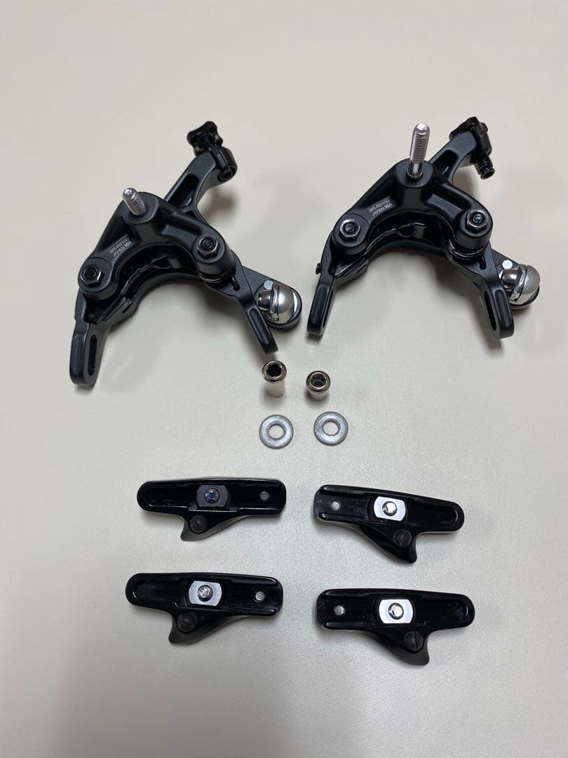 美品　シマノ　アルテグラ　ブレーキ　前後セット　R55C4 BR-R8100