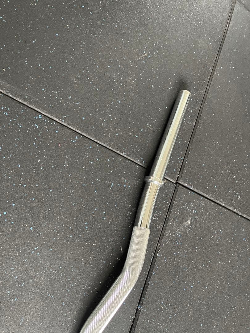 ☆残り3本☆送料無料☆新品☆28mm バーベル 120cm EZバー Wシャフト