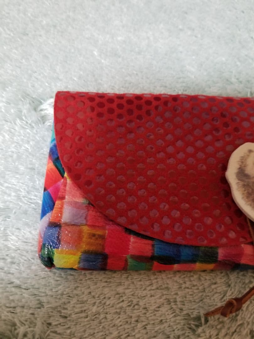 カーマイン　長財布　レザー　ハリネズミ　ブロックチェック×ドット　日本製