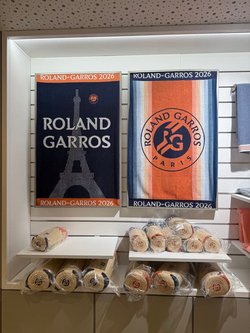 ローランギャロス2026 タオル 右側 新品未使用 - メルカリ