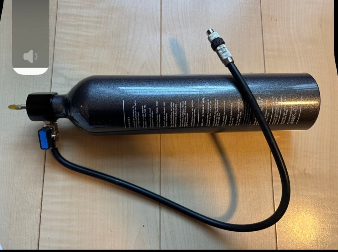 シュワルベ タイヤブースター チューブレス インフレーター 並行輸入品