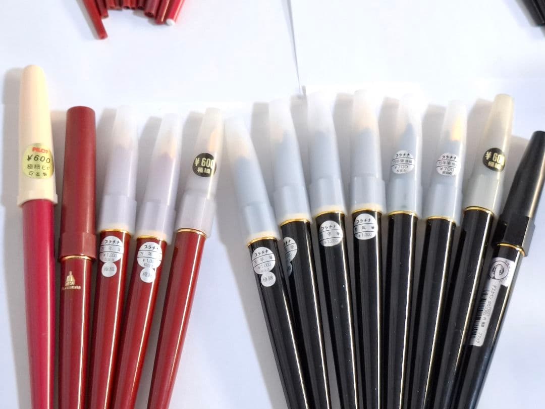 d*2様 デスクペン　40本まとめ　パイロット　プラチナ万年筆　セーラー　未使用