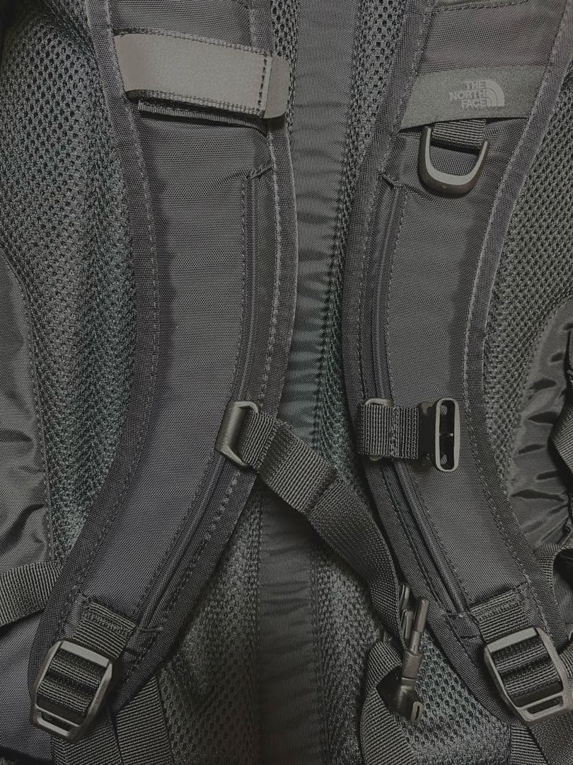 ⭐︎1/4まで お値下げ中✩ ノースフェイス ホットショット リュック