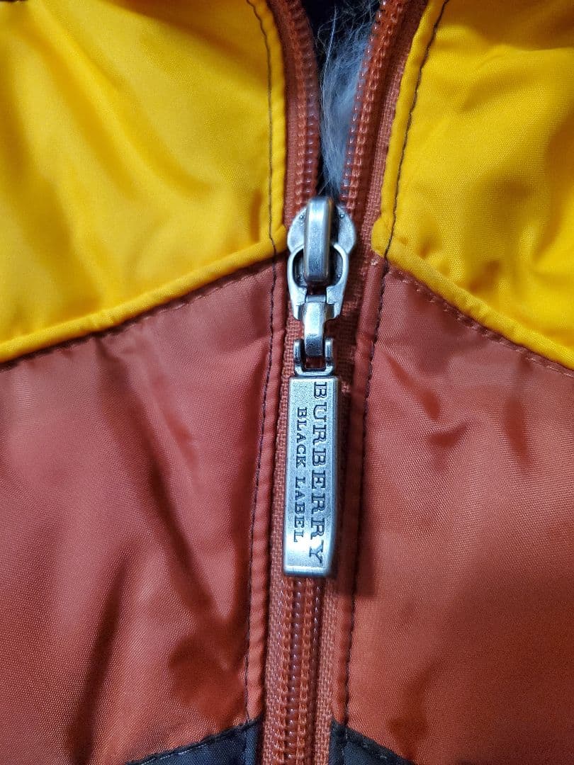 【最終sale・美品】バーバリーブラックレーベル ダウン 茶色 サイズL