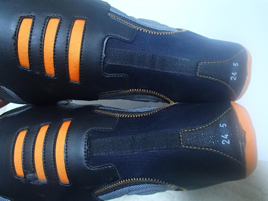 テレマークブーツ　ガルモントアテーナ