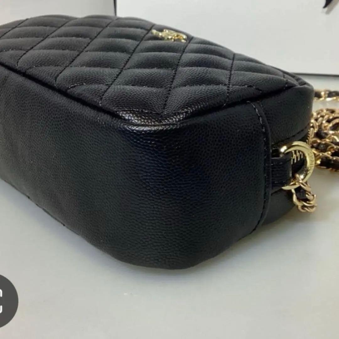 CHANEL ノベルティ チェーンショルダーバッグ チャーム付 - メルカリ