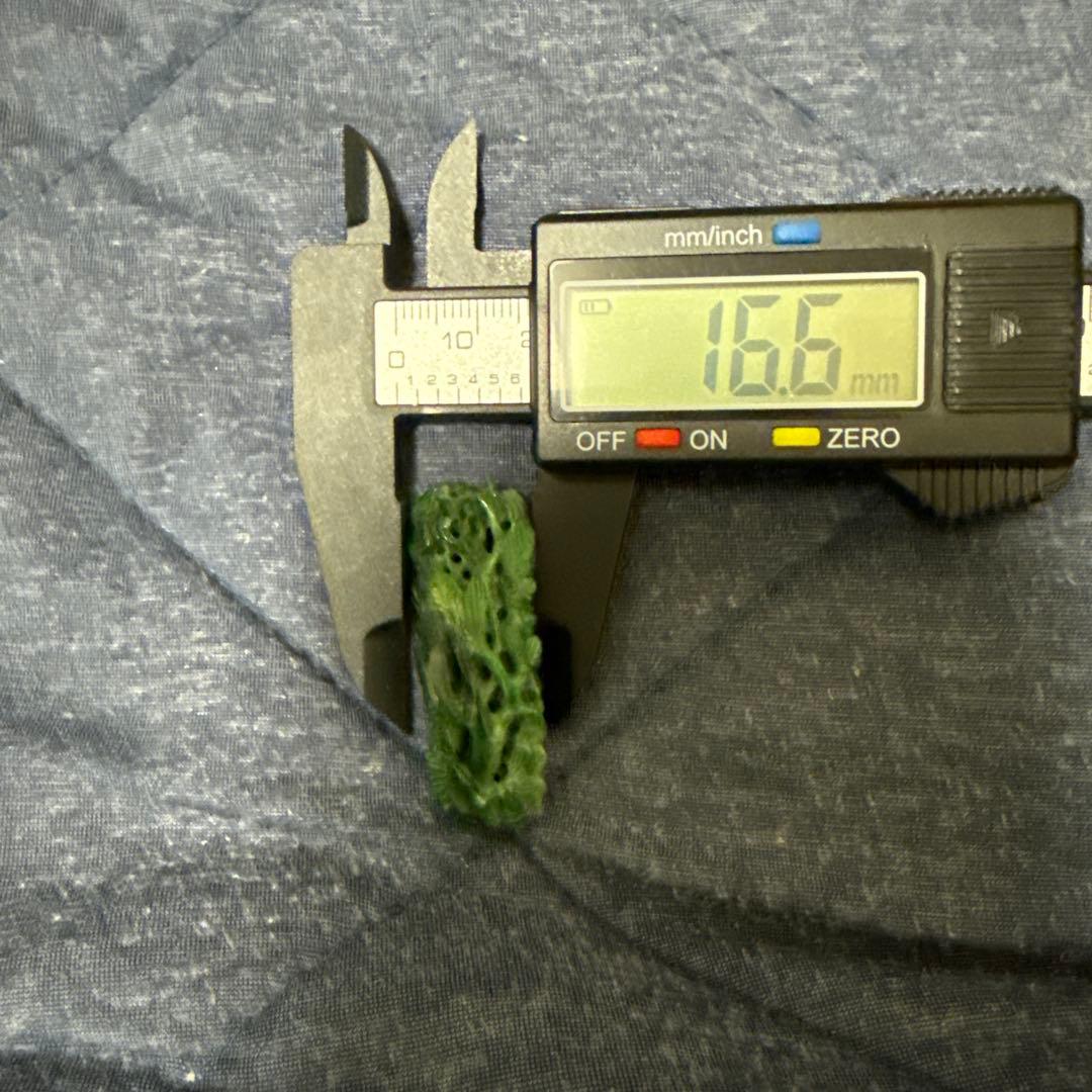 翡翠鏤空雕刻 アクセサリー