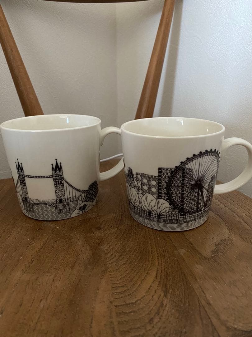 ロイヤルドルトン マグカップ 2個セット ロンドン イギリス - メルカリ