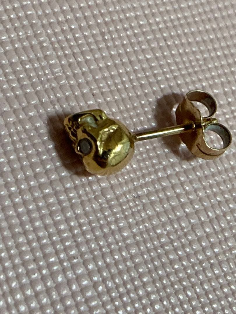 ロイヤルオーダー　18金PGスカルピアスwithダイヤ