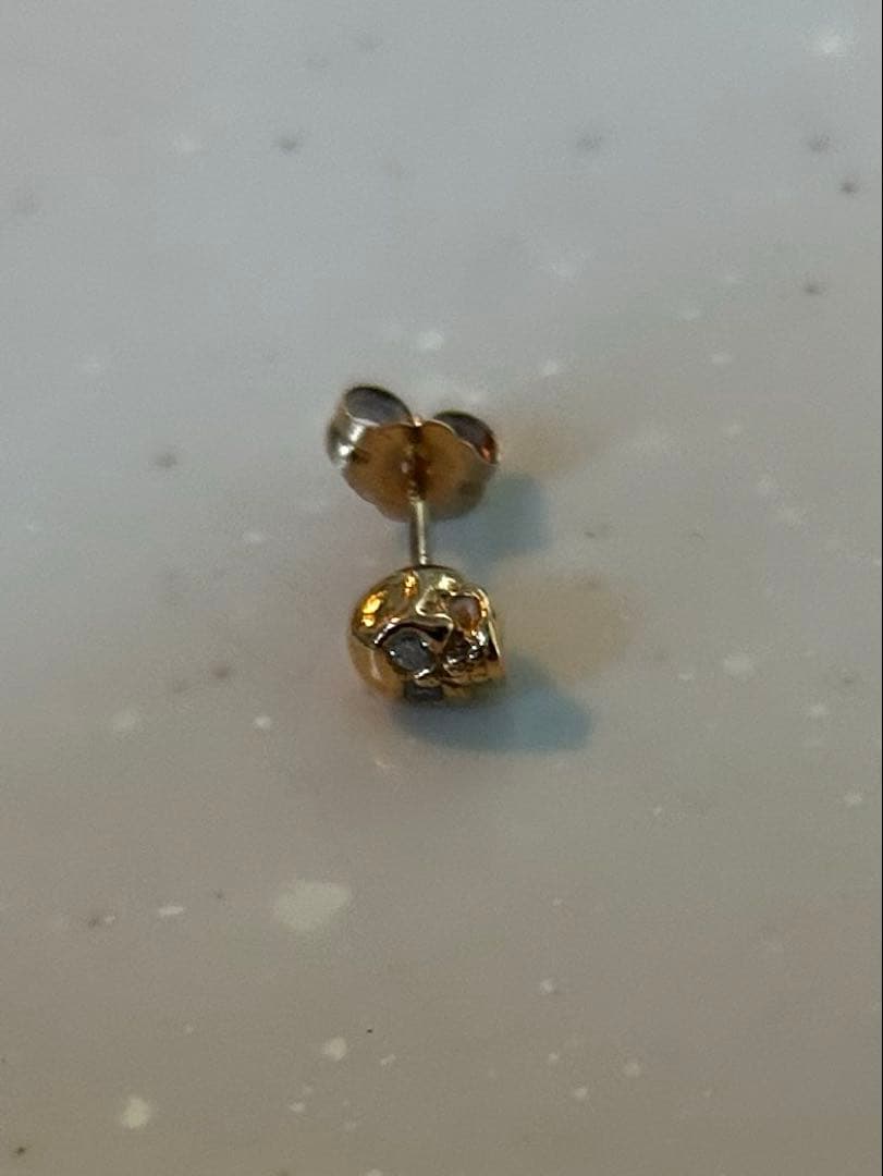 ロイヤルオーダー　18金PGスカルピアスwithダイヤ