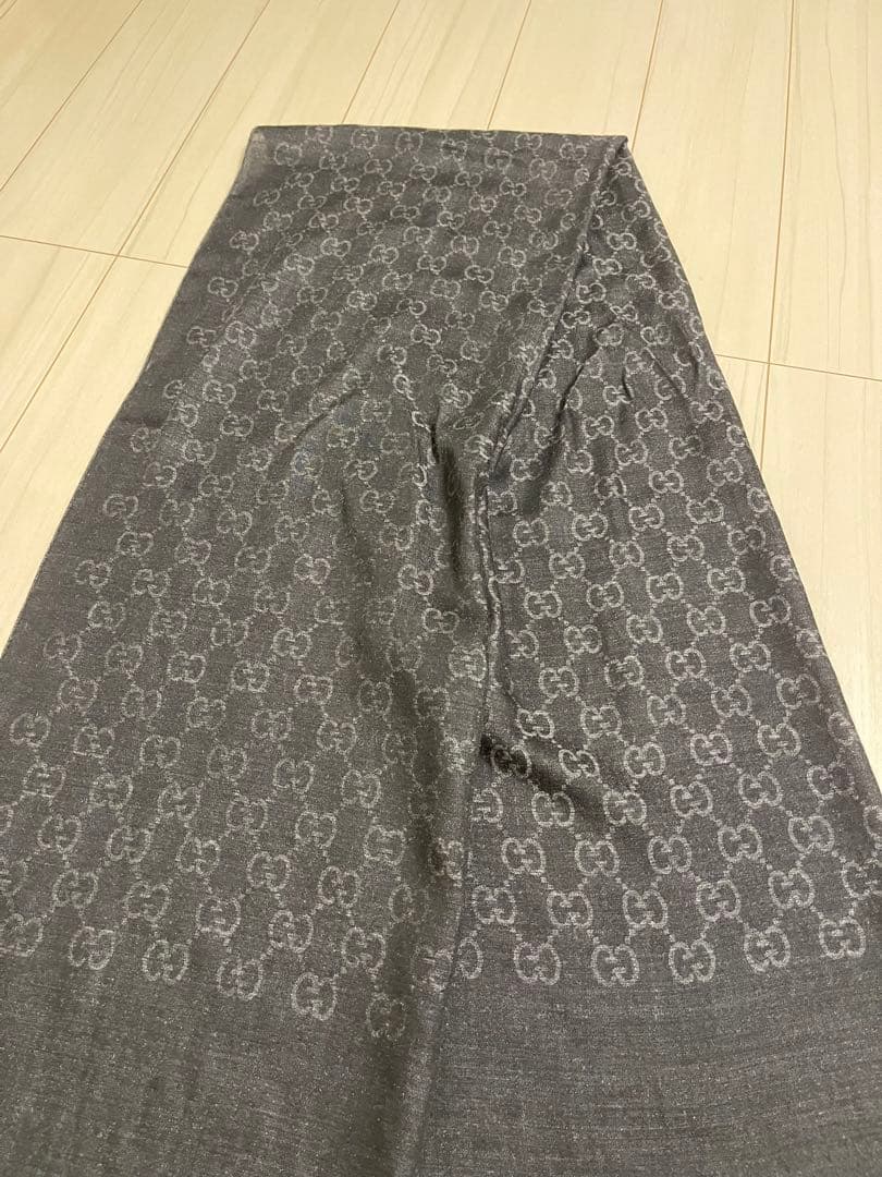 GUCCI GGロゴ マフラー グレー