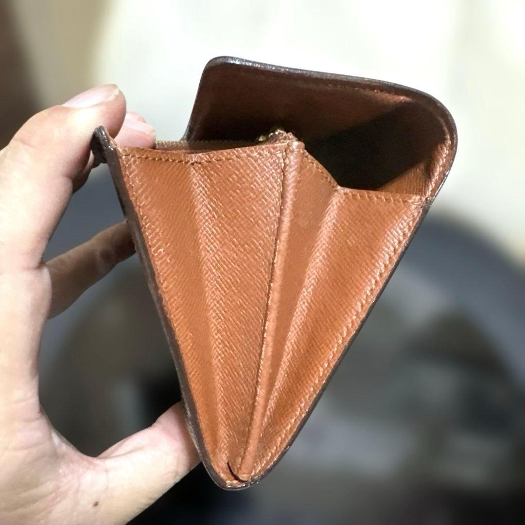 12☆優良品☆カード2枚タイプ♪サラ長財布