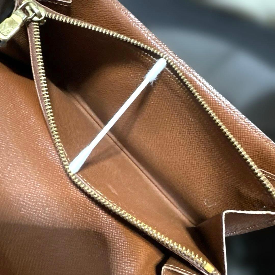 12☆優良品☆カード2枚タイプ♪サラ長財布