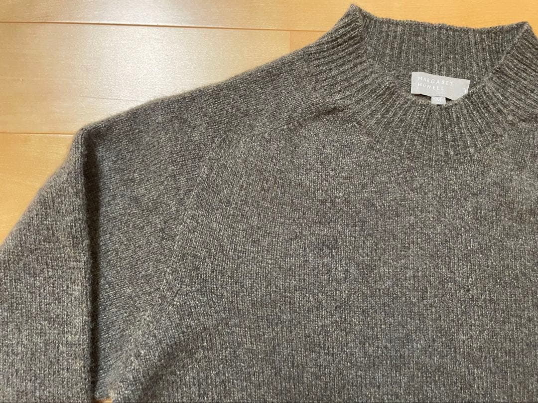マーガレットハウエル MARGARET HOWELL ニット カーキ