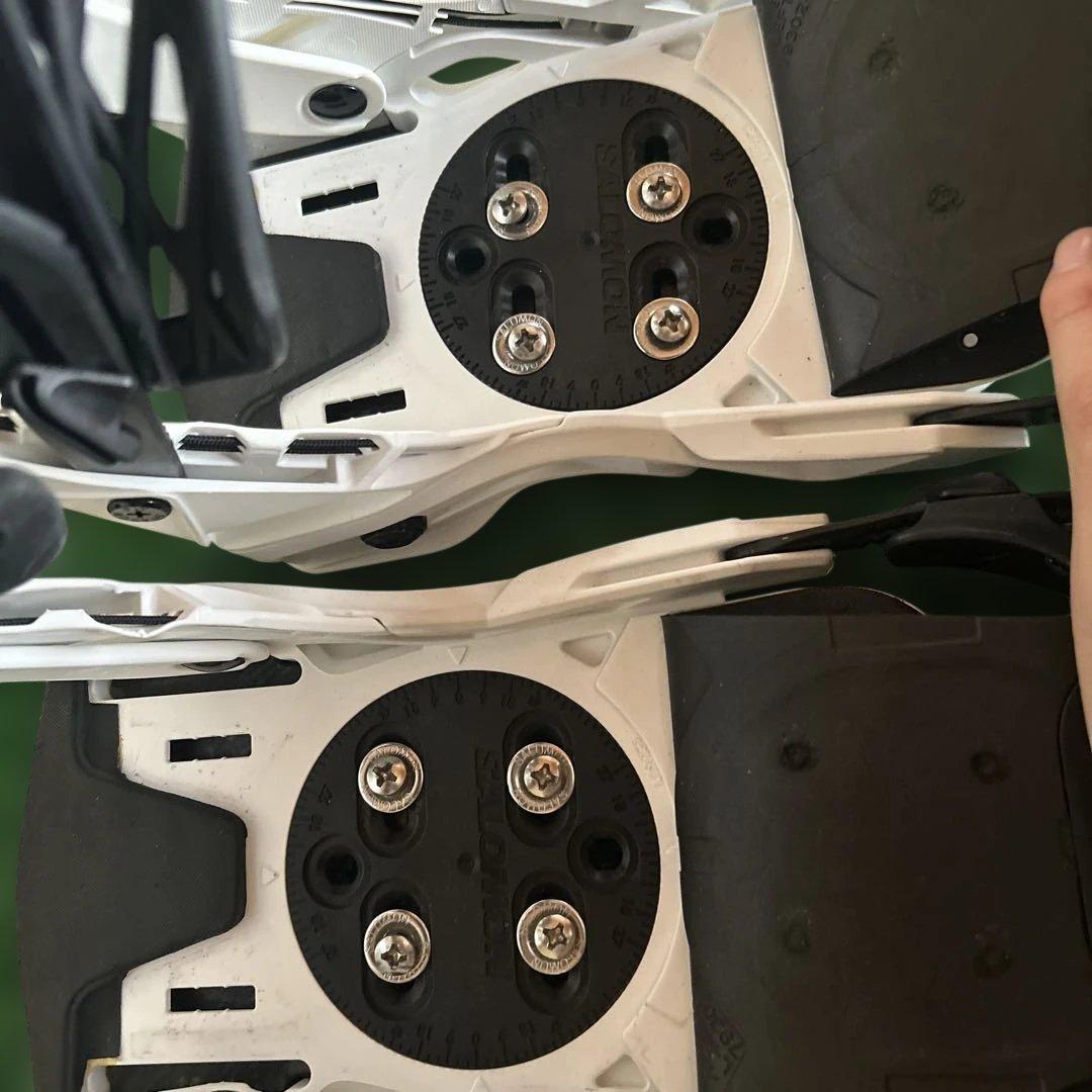 サロモンHOLOGRAMＬサイズ