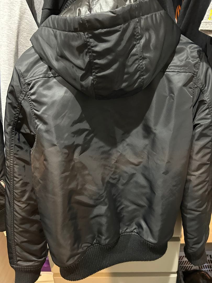 たこ焼き‼️Alpha Industries フーデッドリブジャケット