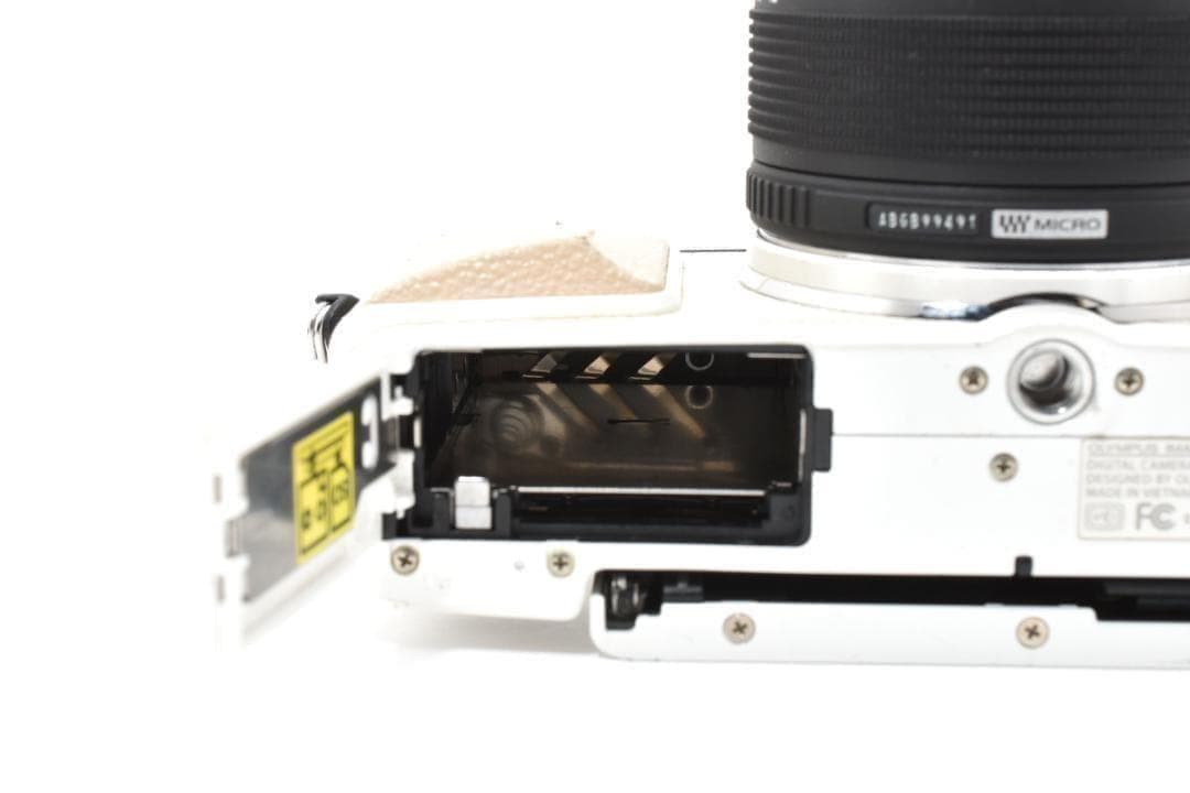 OLYMPUS オリンパス PEN Lite E-PL7 ミラーレス一眼カメラ