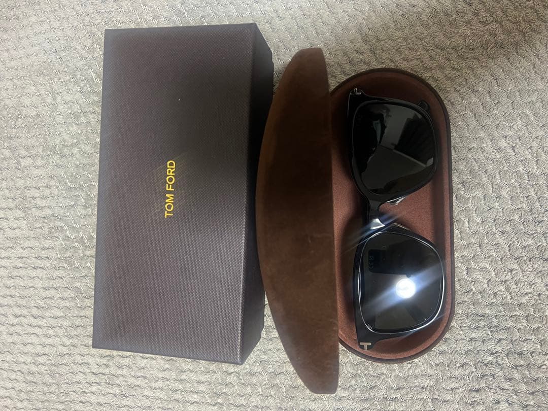 TOM FORD ブラック サングラス ケース付き（最終値下げ）
