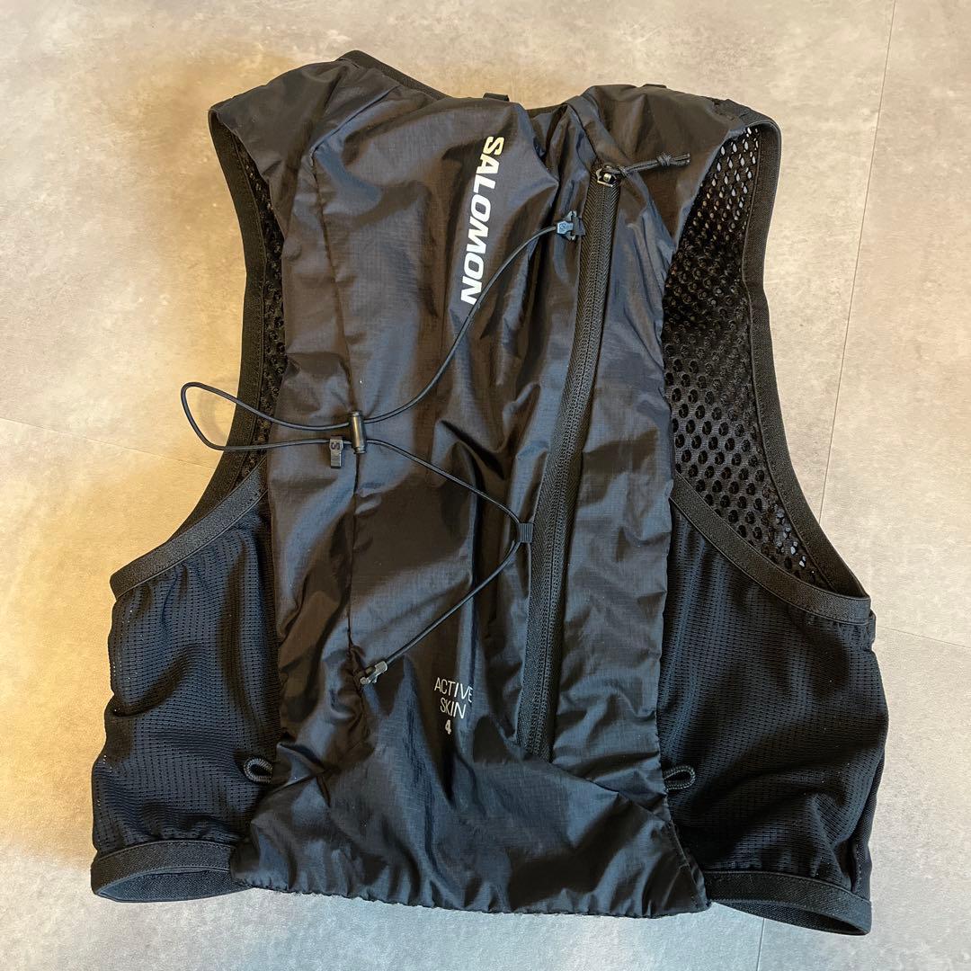 SALOMON アクティブスキン4リットルSサイズ