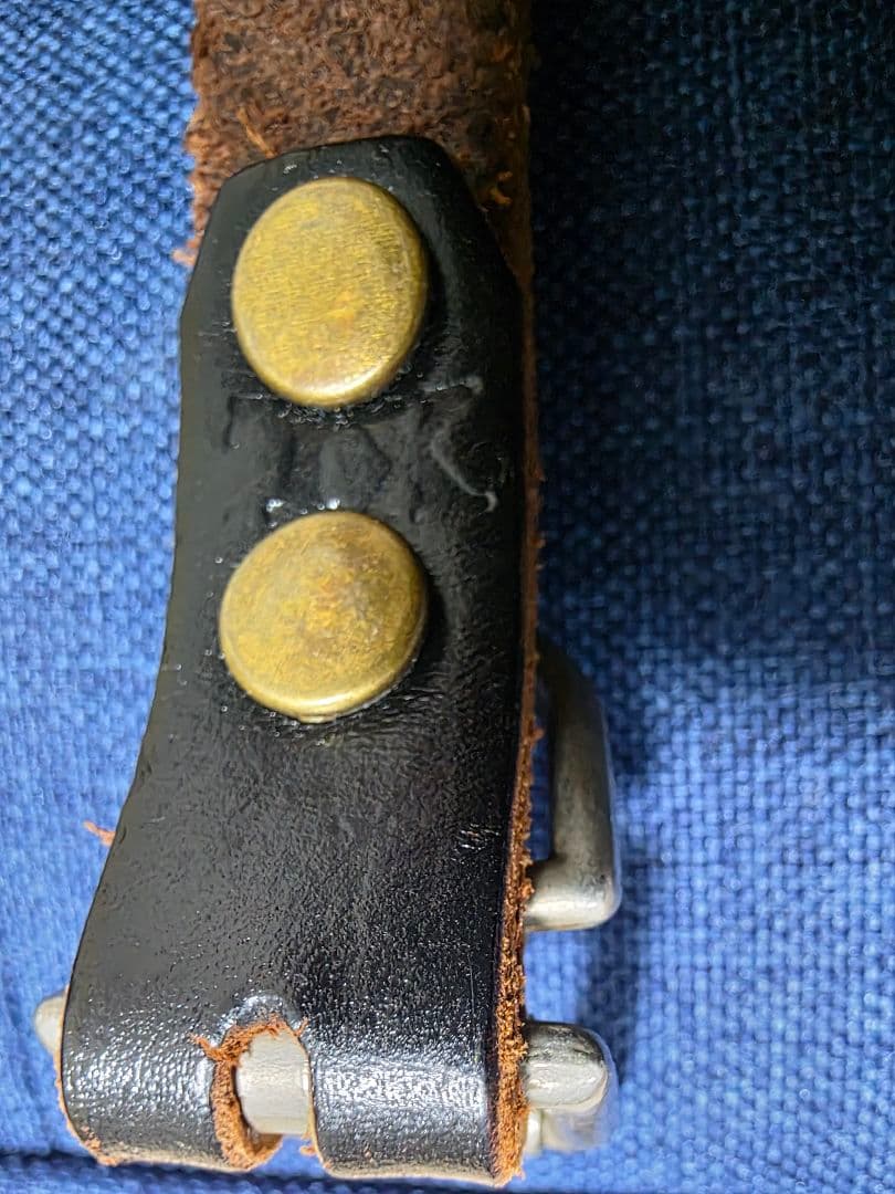 TENDERLOIN スタッズ付きレザー ベルト