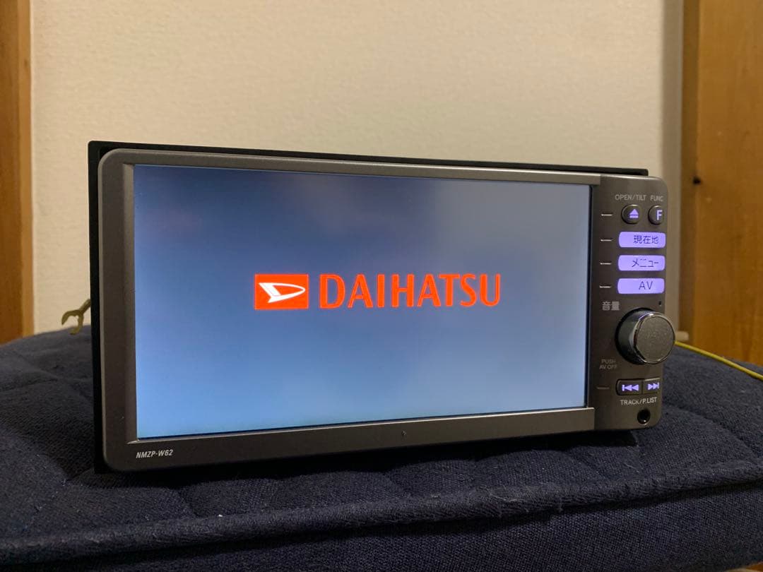 DAIHATSU ダイハツ　NMZP-W62