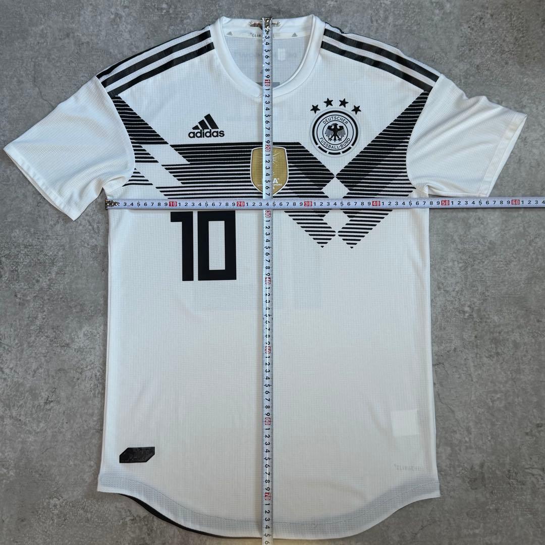 ドイツ代表 2018 #10 エジル オーセンティック ユニフォーム