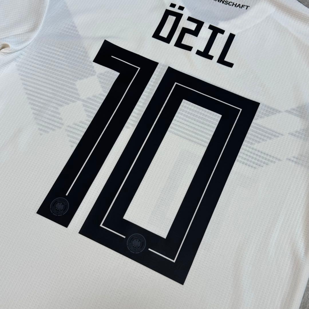 ドイツ代表 2018 #10 エジル オーセンティック ユニフォーム