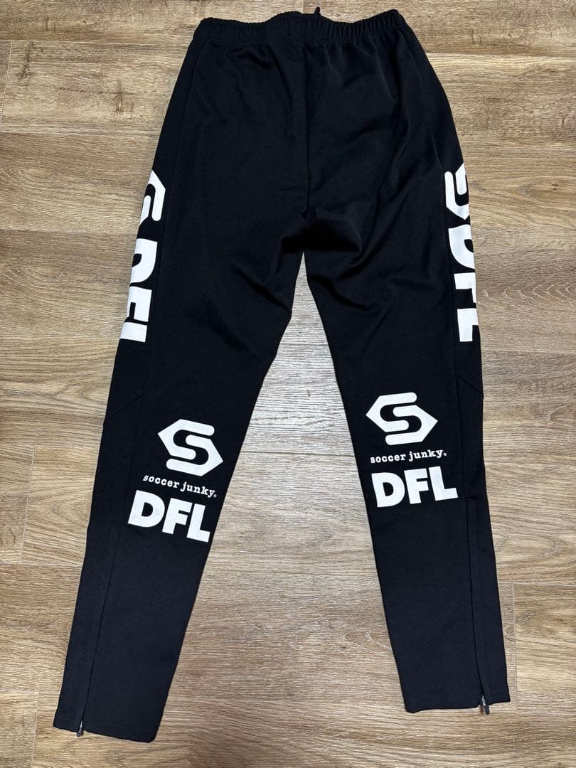 サッカージャンキー　セットアップ　M