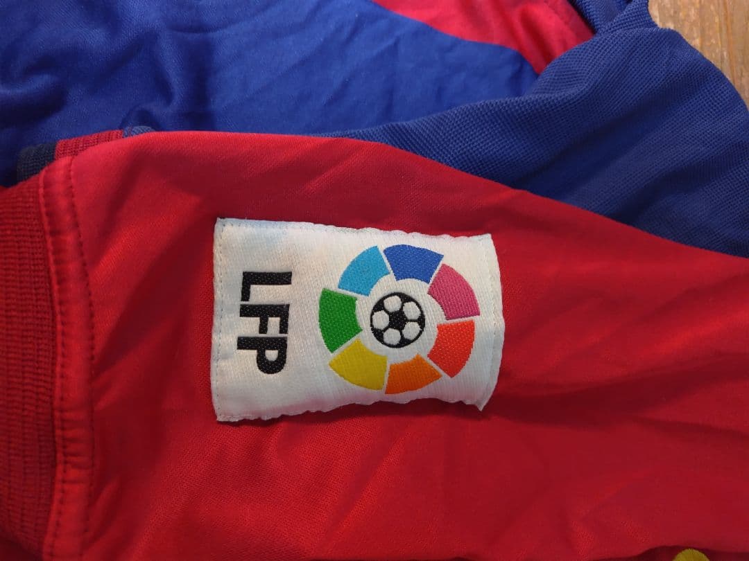 v*配様 Nike FC Barcelona ユニフォーム M