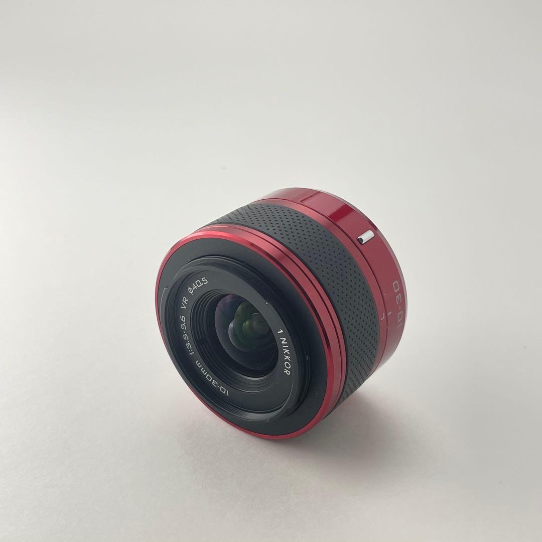 【ショット数600・返品保証】Nikon1 J1 レッド レンズキット
