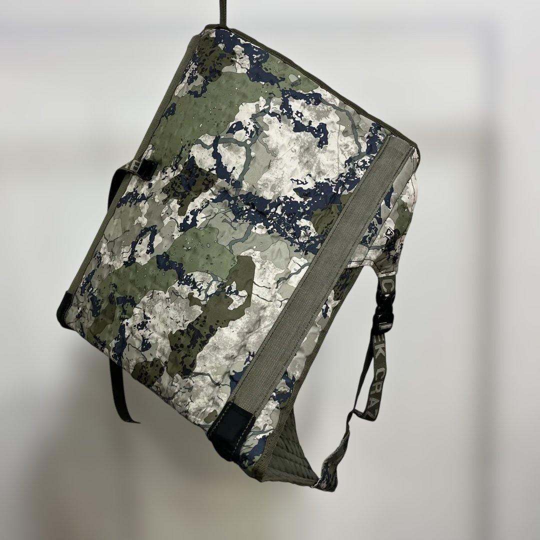 Crazy Creek カモフラージュ X7 オリジナル アウトドアチェア