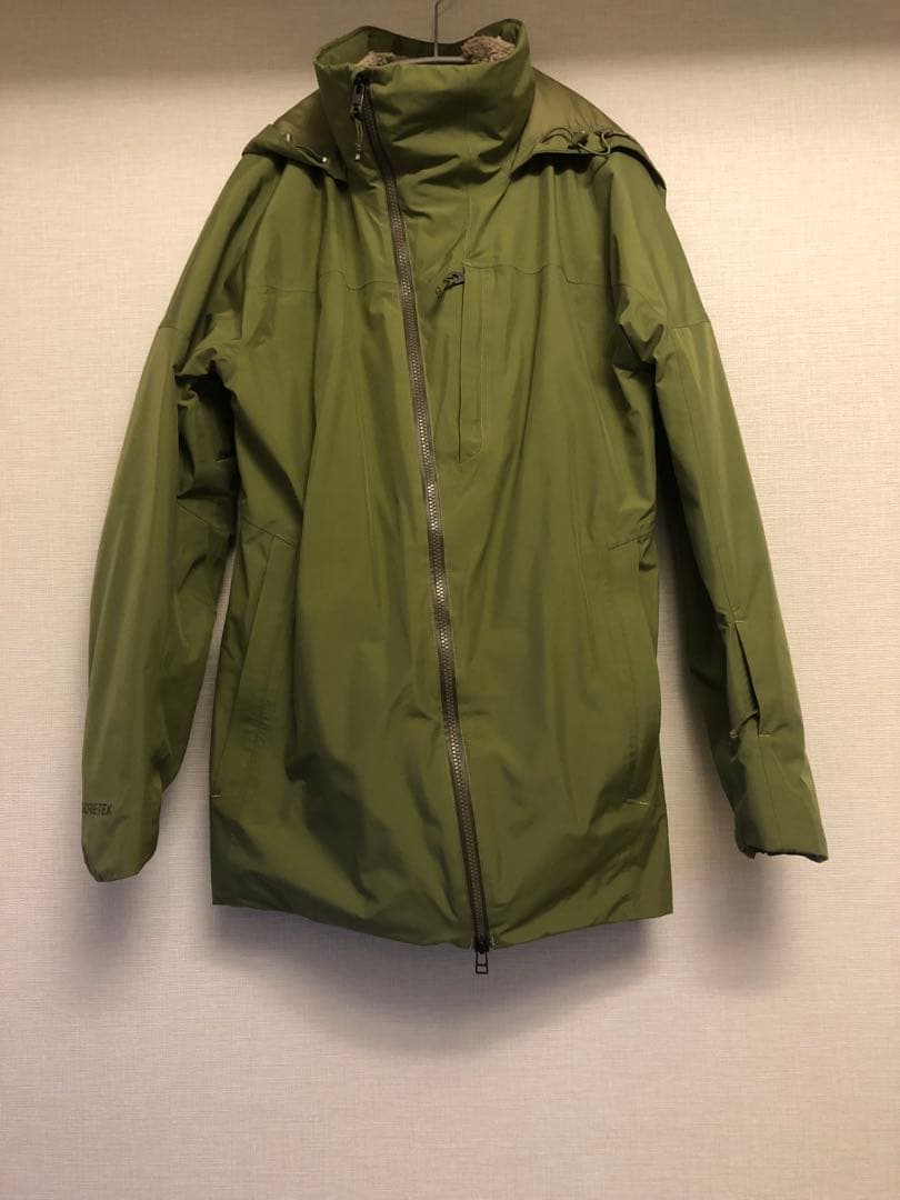 BURTON GORE-TEX スノボーウェア　カーキ　レディース