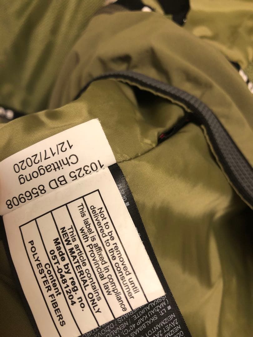 BURTON GORE-TEX スノボーウェア　カーキ　レディース