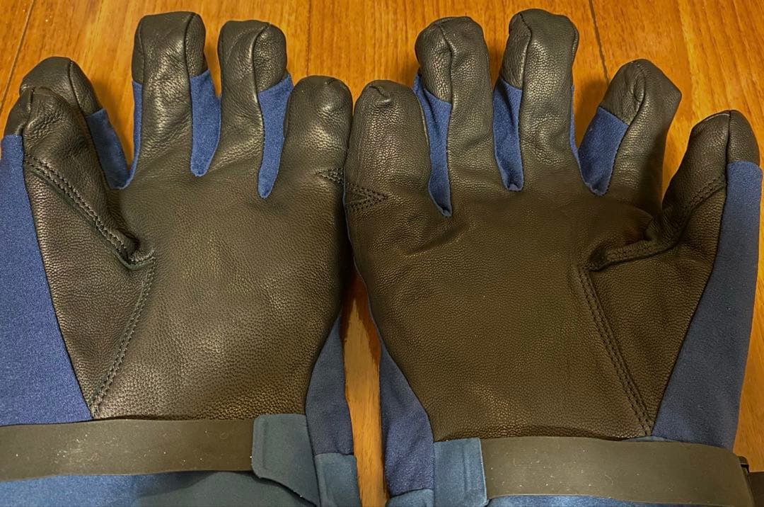 モンベルアルパイングローブインナー付ゴアテックス　山羊皮 サイズメンズMネイビー