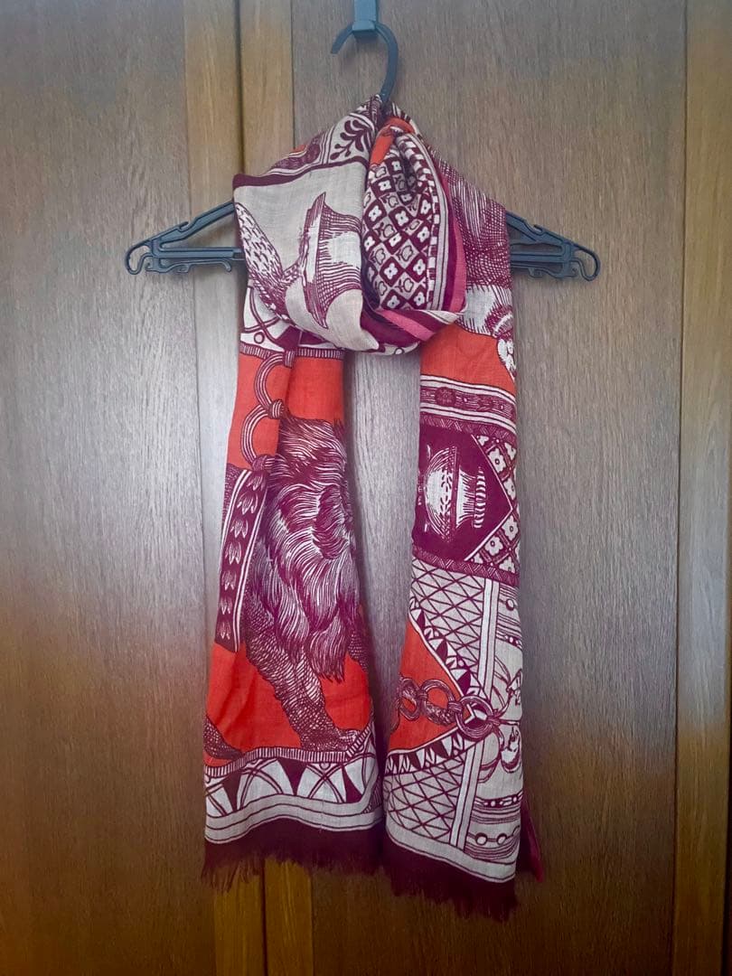 INOUI EDITIONS フリンジ付きストール