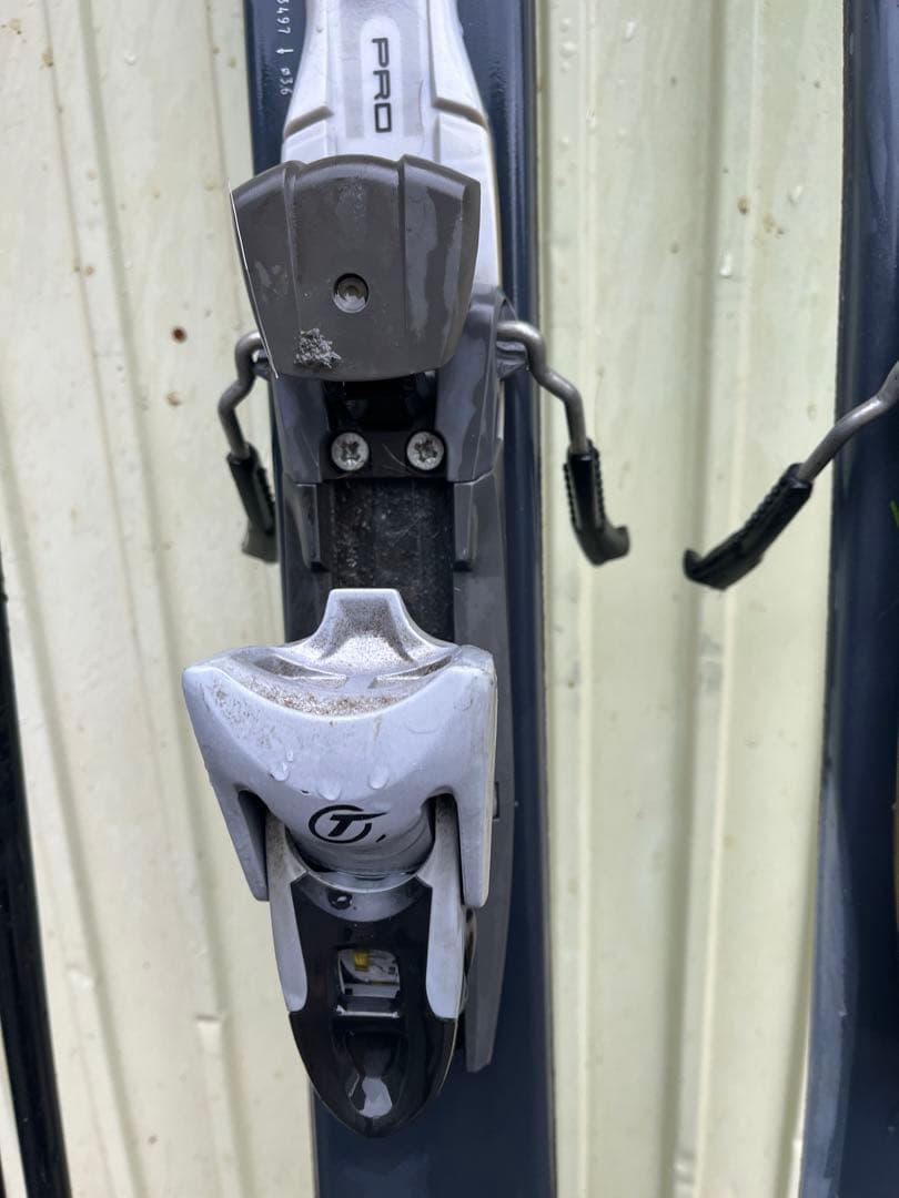 snow carvingT540X 150cm TYROLIA SP90ストック