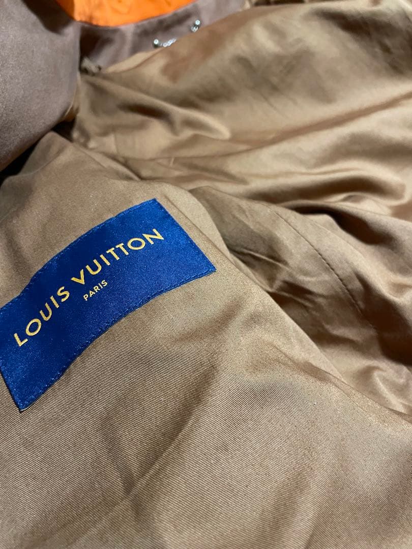 美品 ルイヴィトン デニムジャケット モノグラムエンボス加工