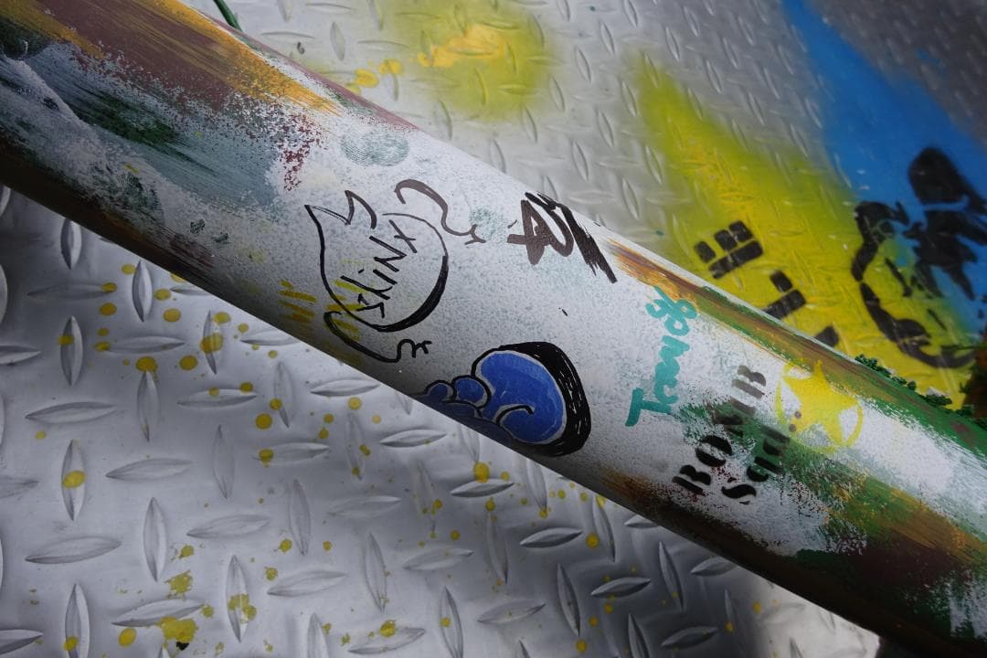 ジャンクスタイル 誘導灯 非常口 インテリアに 看板 点滅タイプ 落書き