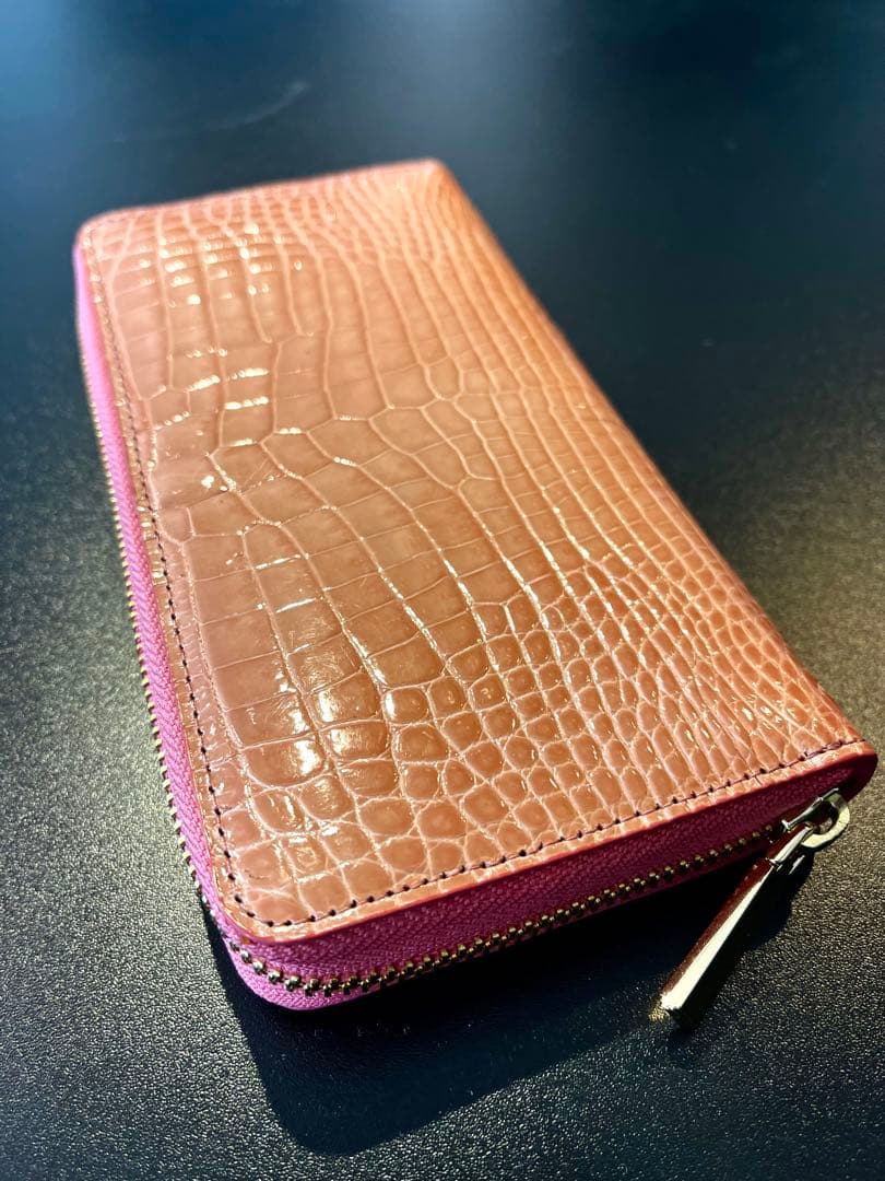 ヘンローン社製 クロコダイルシャイニー ワニ革ロングウォレット