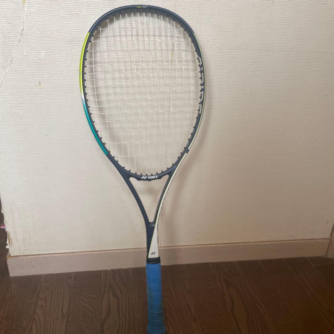 YONEX 軟式テニスラケット軽量モデル 初心者用 キャップ・交換グリップ