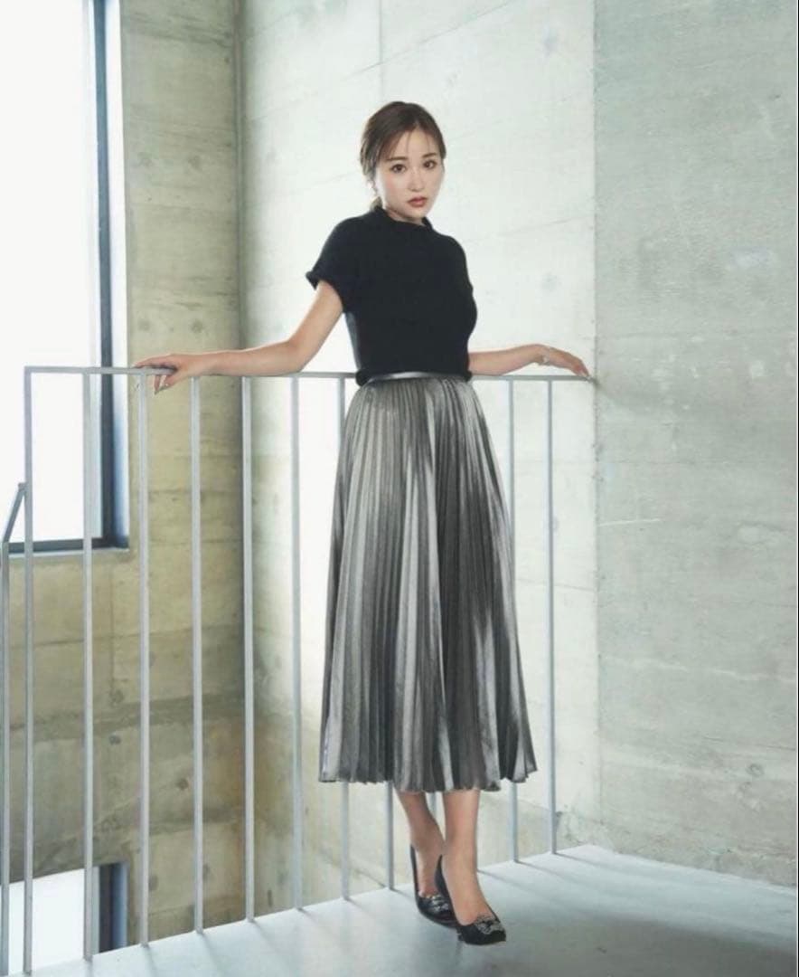 sheller メタリックプリーツスカート - メルカリ