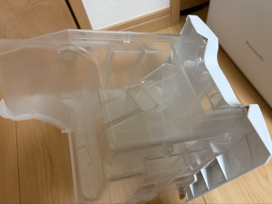 パナソニック　衣類乾燥除湿機 F-YHVX120