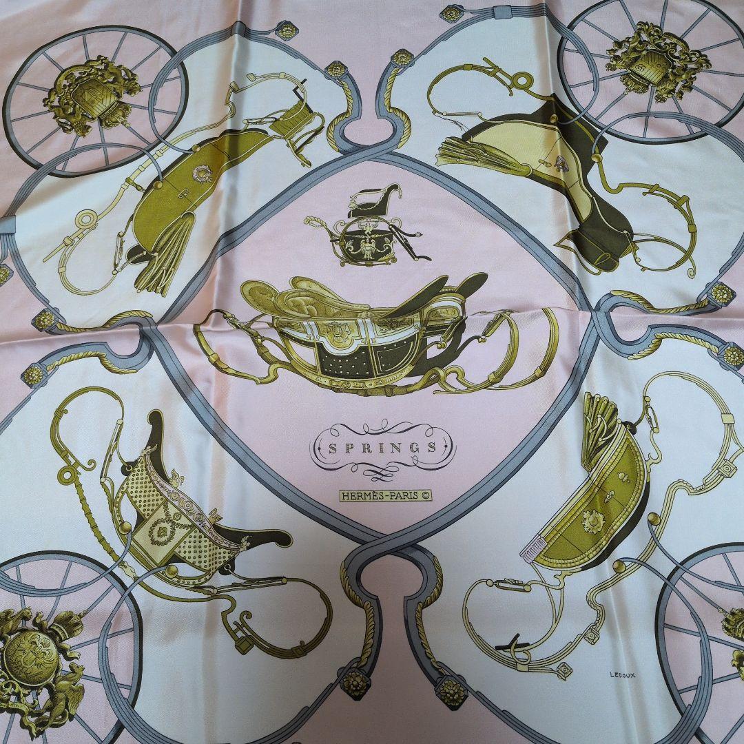 HERMES　スカーフ