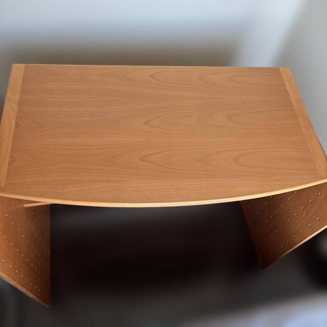 フォルミオ　デスク