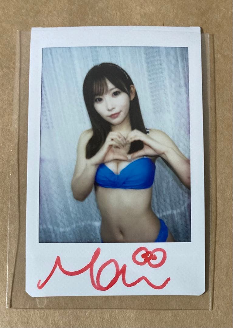 七嶋舞 直筆サイン入り チェキ② - メルカリ